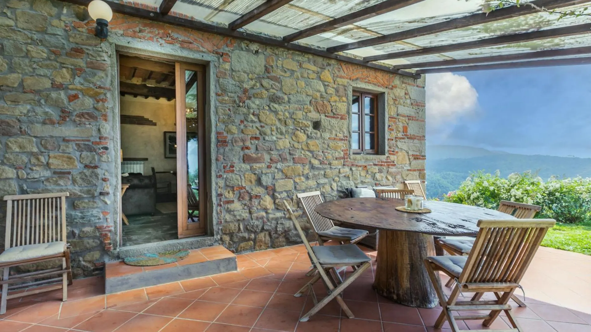 Apartment La Cupola- Geranio By Interhome Pescia